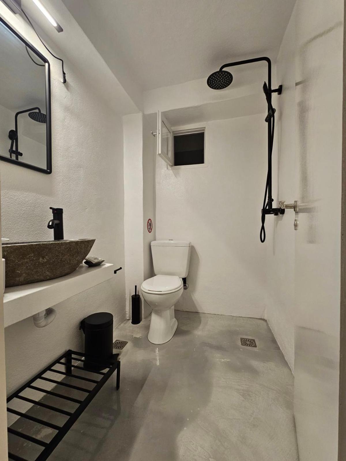 Pouletis Family Apartments - Akroyali Seaview Getaways Kalamata Ngoại thất bức ảnh
