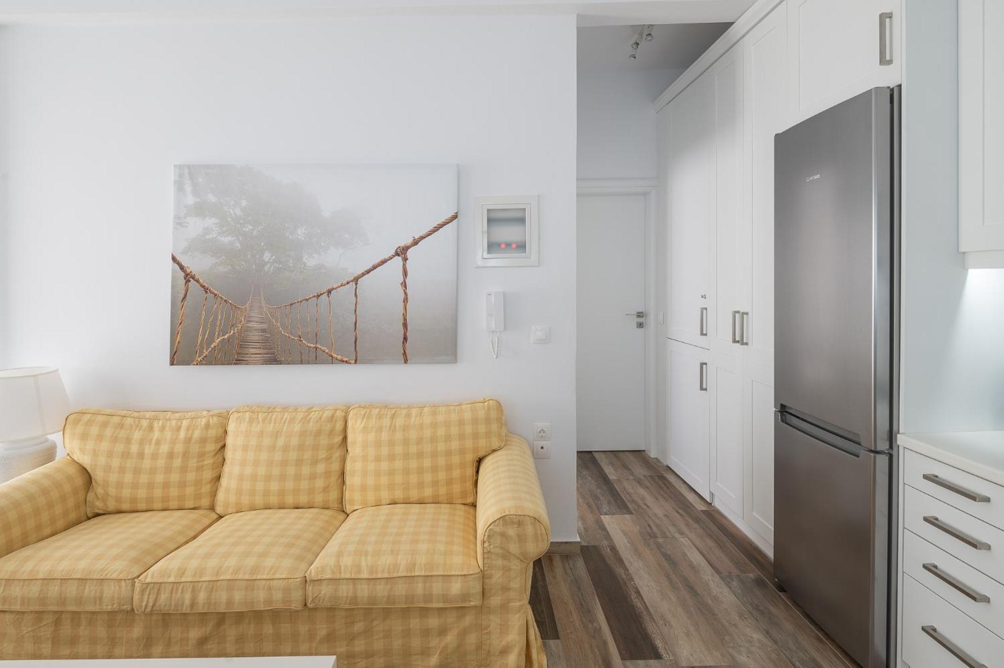 Pouletis Family Apartments - Akroyali Seaview Getaways Kalamata Phòng bức ảnh